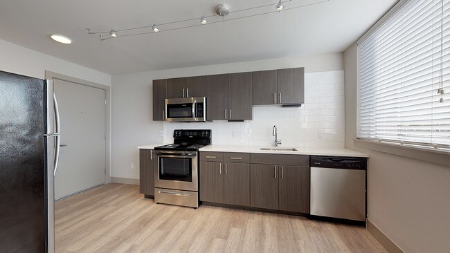 Building Photo - Boutique Apartments