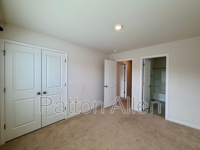 Building Photo - 567 Big Sur Lp