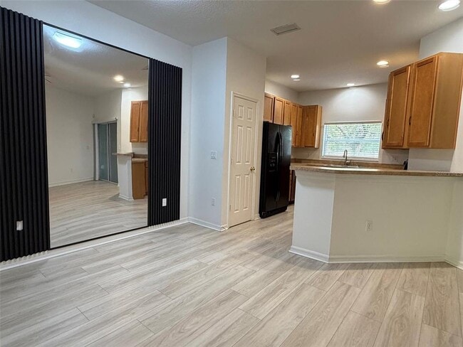 Building Photo - 4530 Amberly Oaks Ct