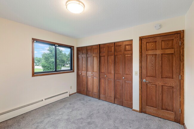 Building Photo - 7400 Penn Ave S