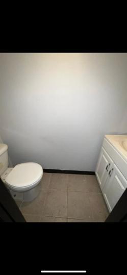 Building Photo - 1033 N Fulton Ave