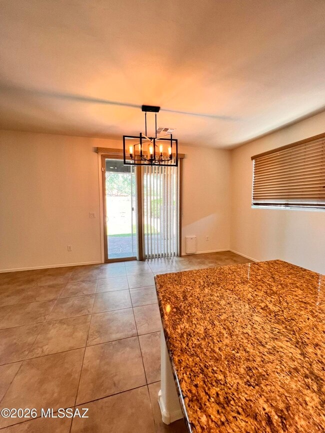 Building Photo - 12992 Westminster Dr