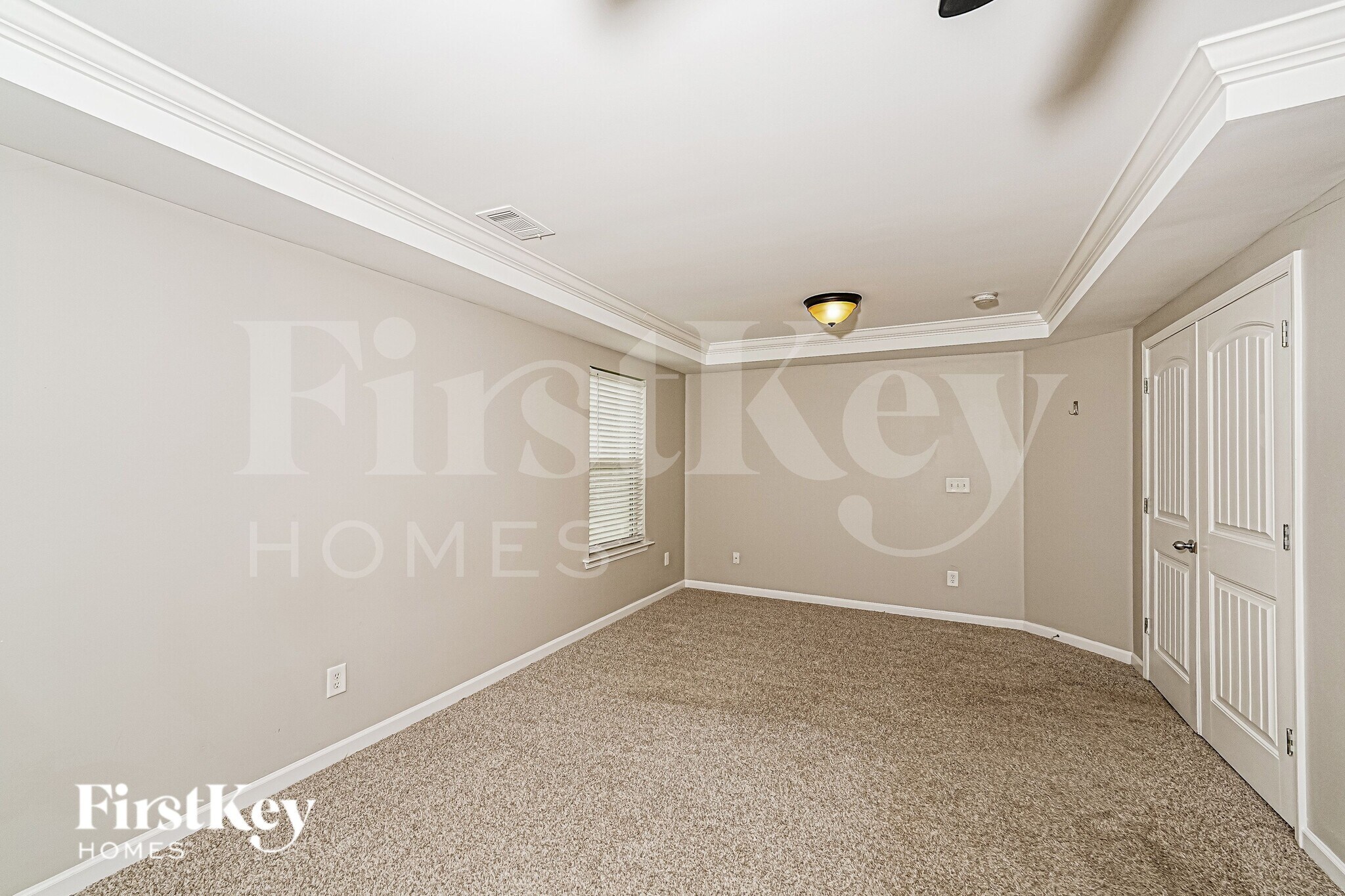 Building Photo - 113 Rosegate Dr