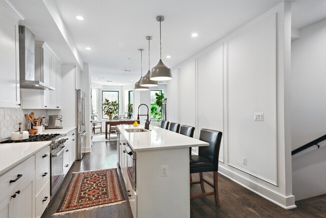 Building Photo - 3212 13th St NW