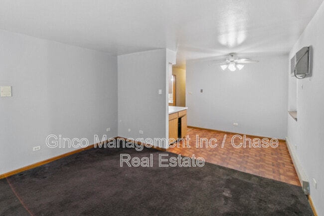 Building Photo - 17754 Rosewood Dr