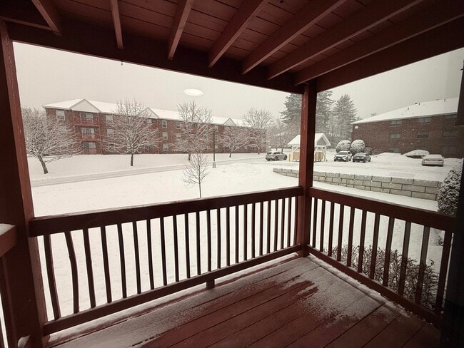 Building Photo - 95 Powers St