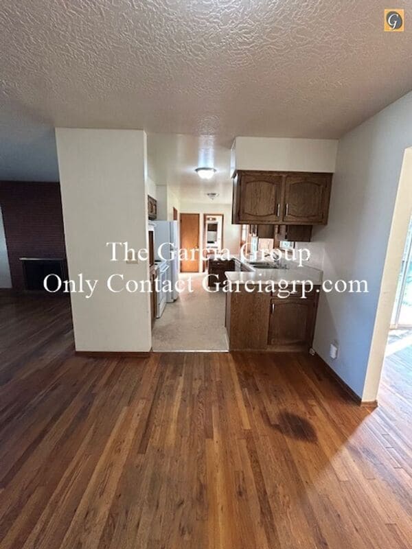 Building Photo - 17006 SE Morrison Ct