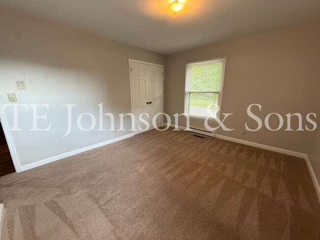 Building Photo - 2722 Winslow Ln