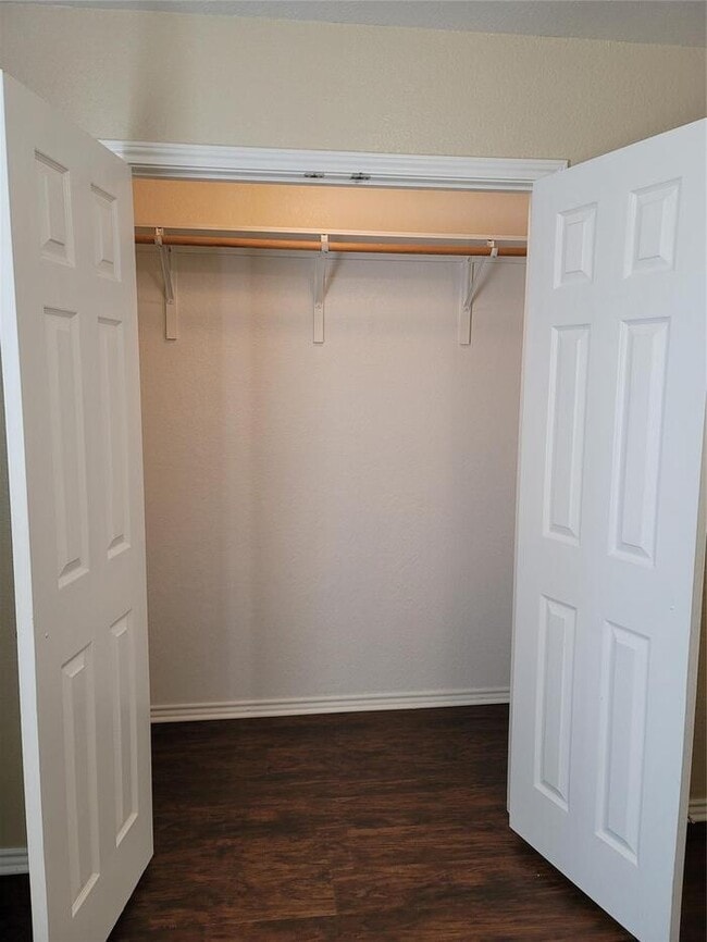 Building Photo - Spacious 3-2-2 in Granbury ...Coming soon.
