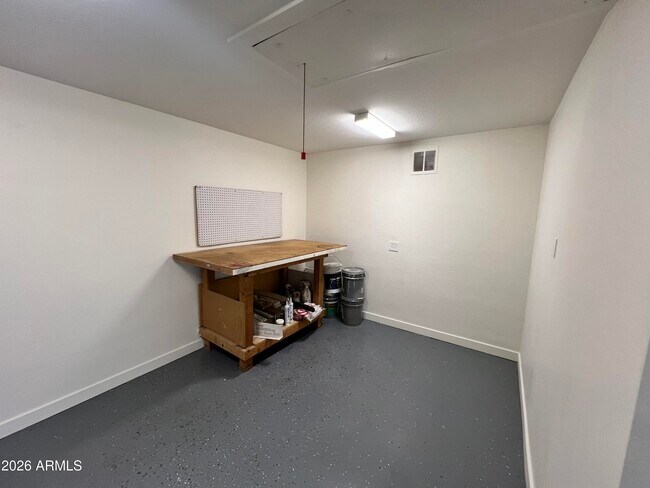 Building Photo - 13838 N 37th Way