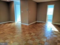 Building Photo - 3719 Madison Ln