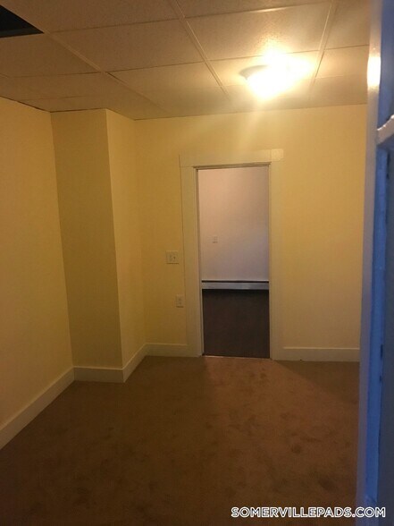 Building Photo - 58 Medford St