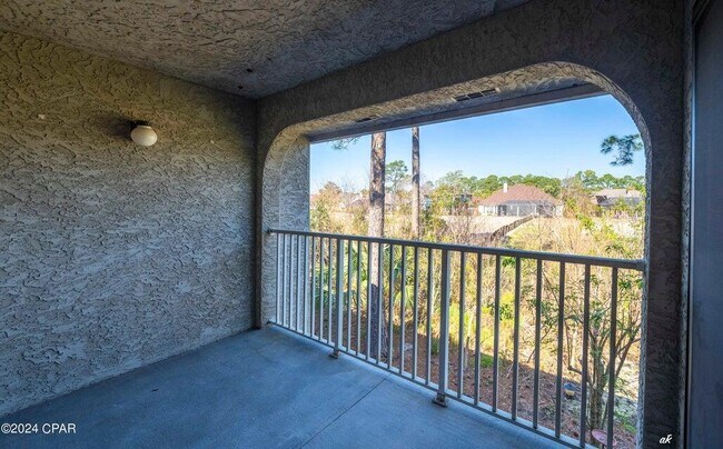 Building Photo - 151 Coyote Pass