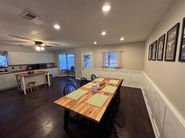 Building Photo - 2732 Foxcroft Cir