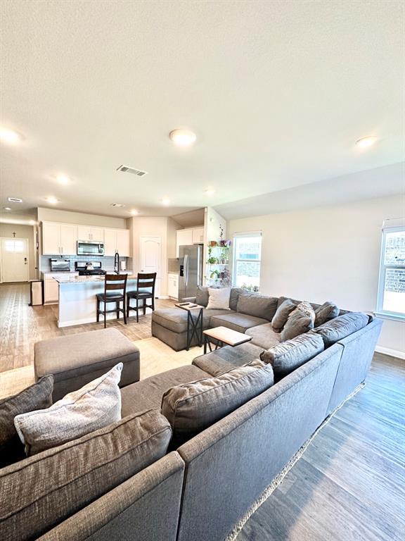Building Photo - 116 Pronghorn Cir