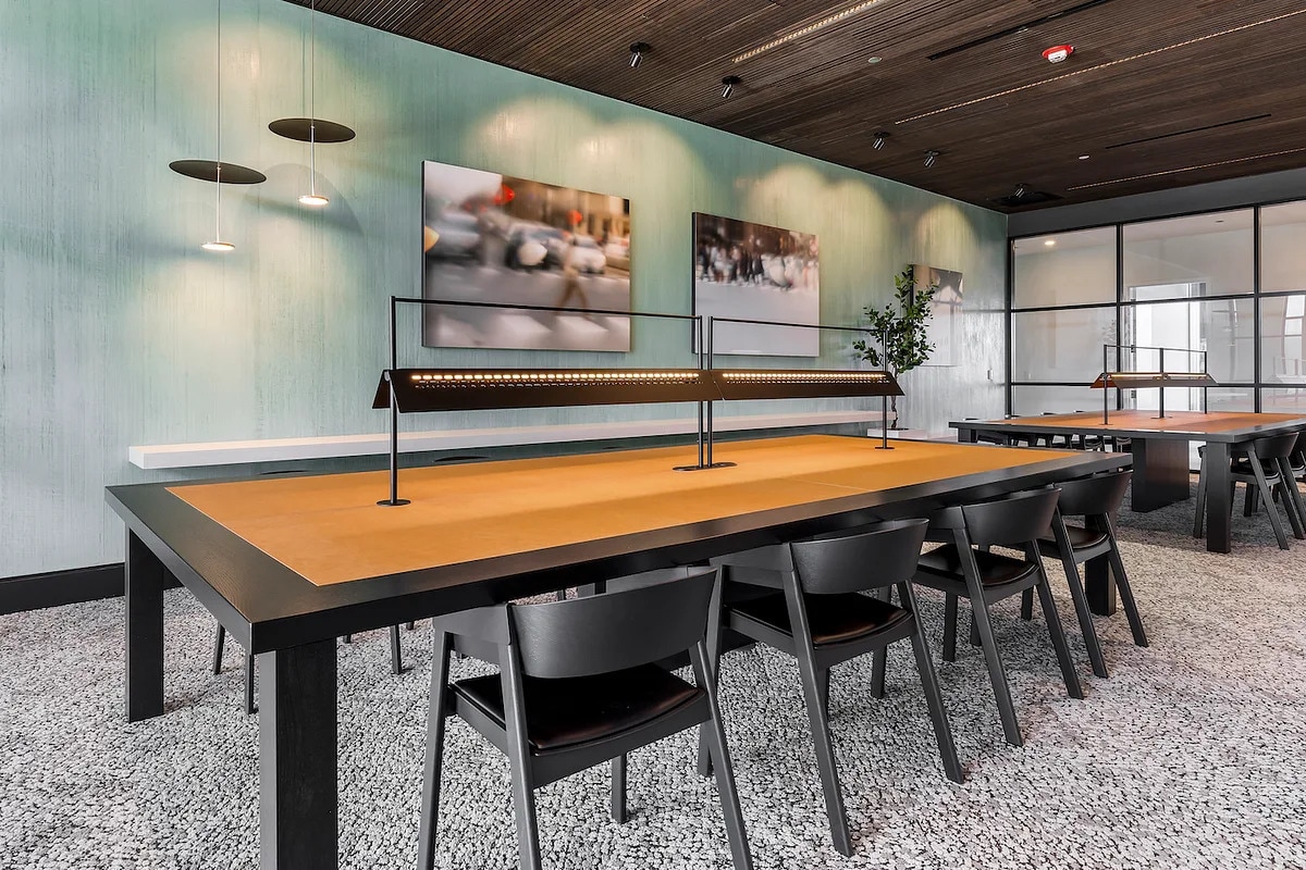 Building Photo - 151 N Elizabeth St