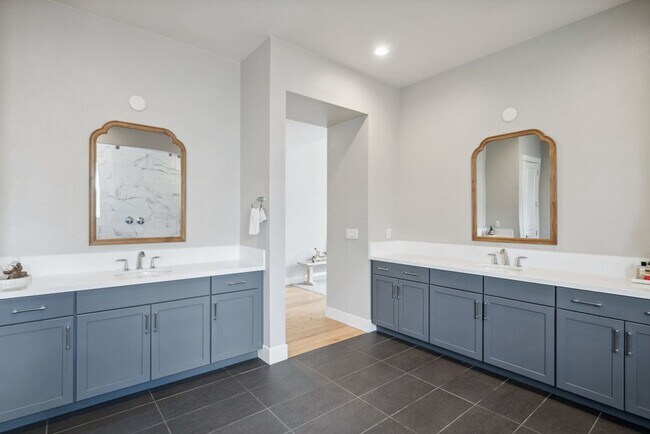 Building Photo - STUNNING AND MODERN Masterpiece!