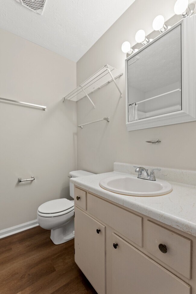Building Photo - 4029 Victoria Way