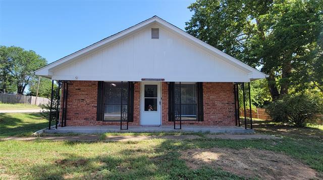 Primary Photo - 306 W Hale Ave