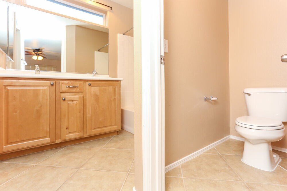 Building Photo - 8204 W Wildwood Glen Dr