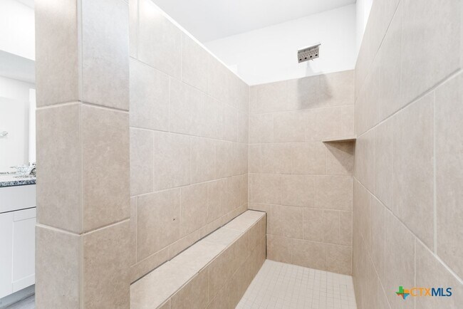 Building Photo - 2834 Calandra Lark