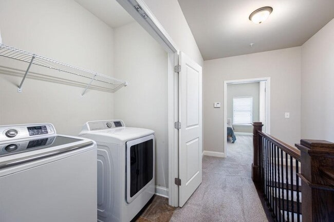 Building Photo - 317 Garland Woods Ct