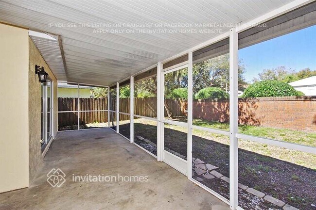 Building Photo - 97 Lancer Oak Dr