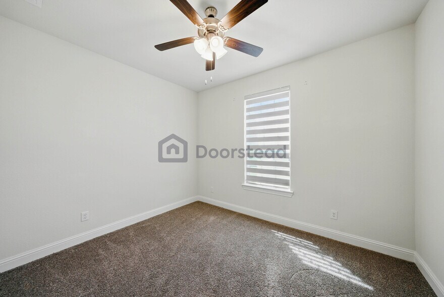 Building Photo - 9578 Kavik St