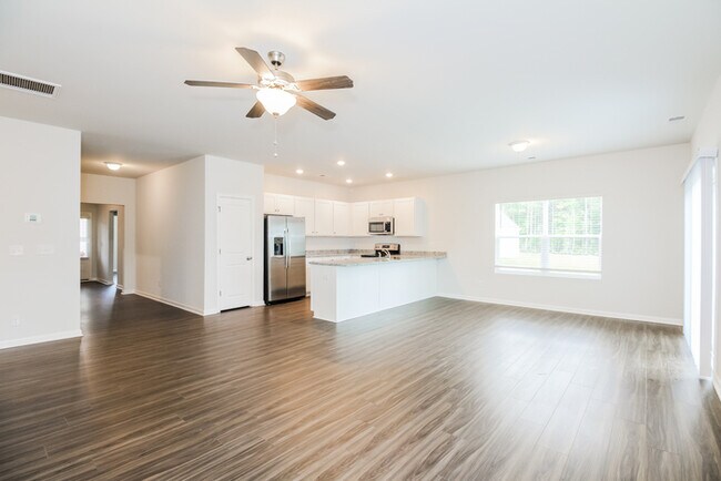 Building Photo - 7567 Tender Heart Cir