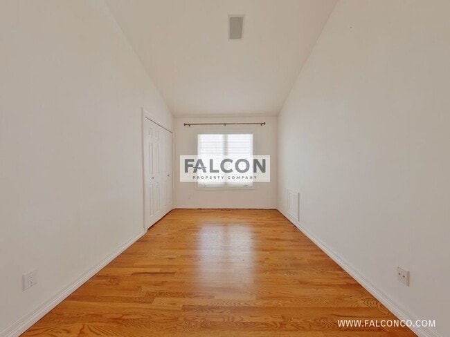 Building Photo - 8369 Twinberry Point