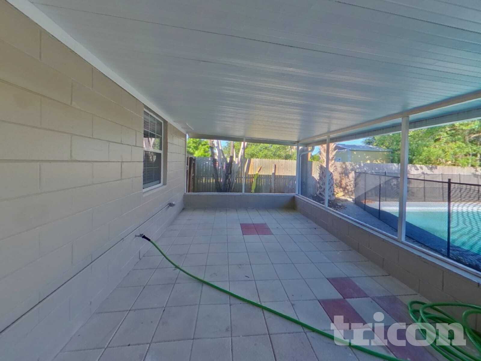 Building Photo - 201 85th Ave N