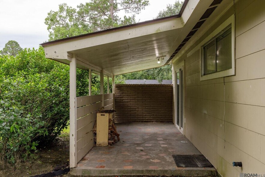 Building Photo - 3661 Harrison St