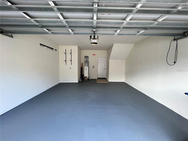 Building Photo - 546 52nd Ave N