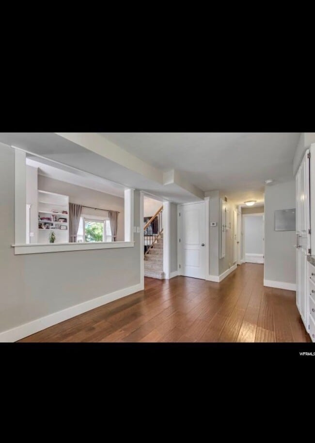 Building Photo - ***COMING SOON*** Beautifully Updated Two-Story Home with Detached 2-Car Garage!