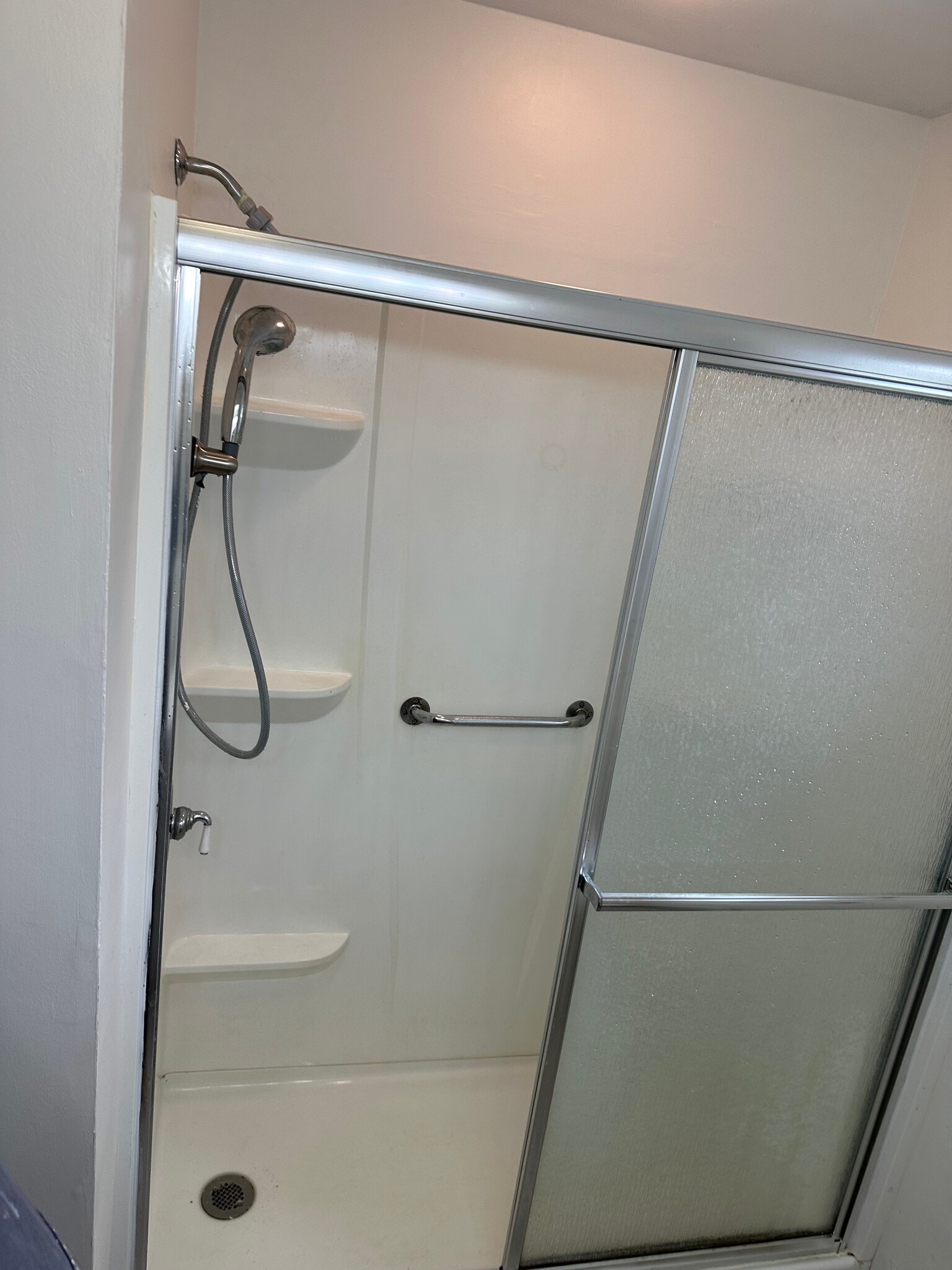 Building Photo - 6 Birch Cir