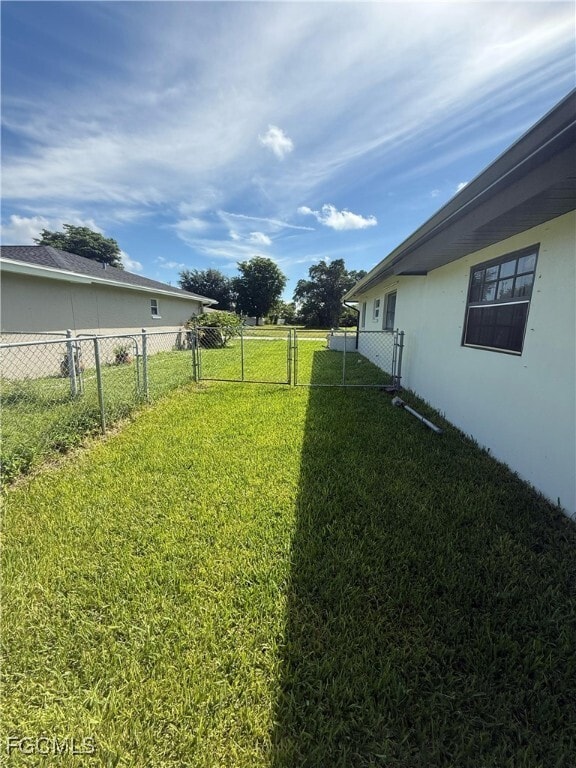 Building Photo - 4524 SE 11th Pl