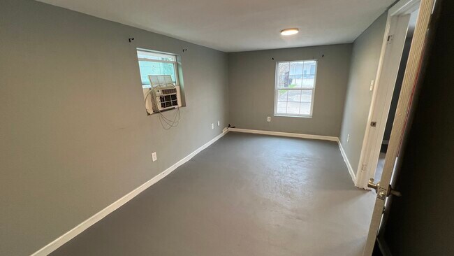 Building Photo - 4415 Harby St