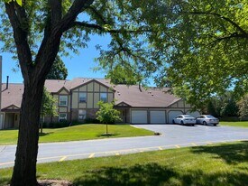 Building Photo - 1075 Auburn Ln