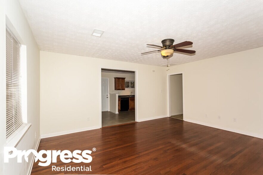 Building Photo - 3671 Larkspur Terrace