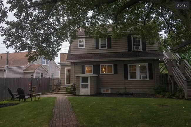 Building Photo - 226 Canal St