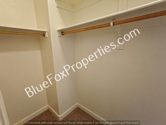 Building Photo - 8545 N Gaetano Loop