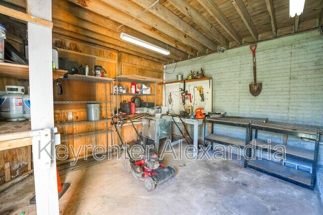 Building Photo - 13568 Heritage Farms Dr