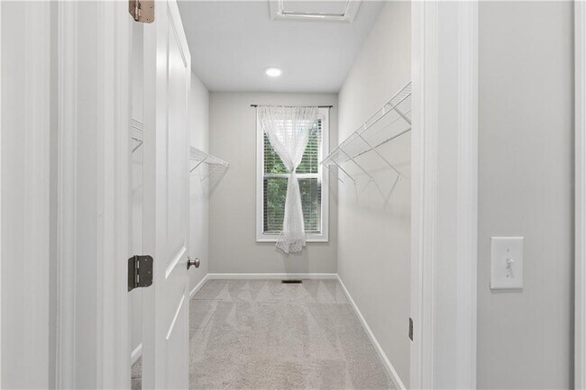 Building Photo - 857 Constellation Dr