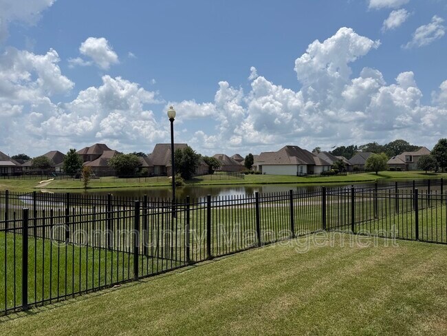 Building Photo - 1532 Berwick Bend