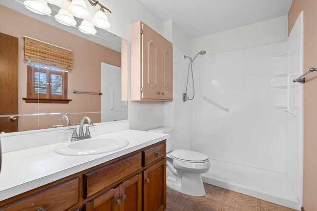 Building Photo - Charming Fairhope Home for Rent – Convenie...