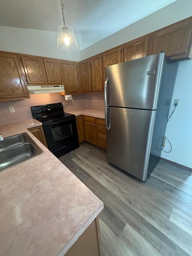 Building Photo - 5436 S Stoneborough Ct