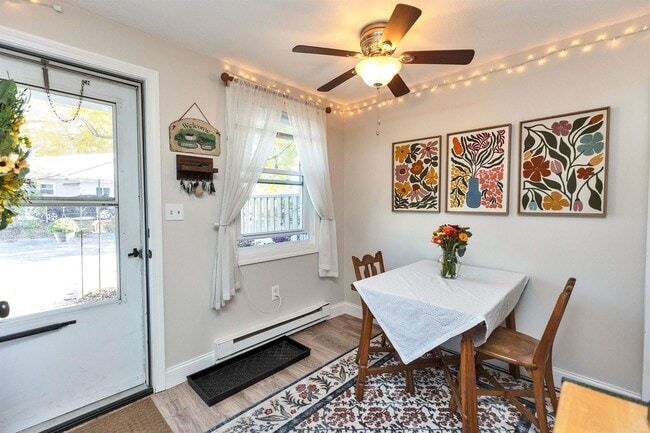 Building Photo - 147 Beech St