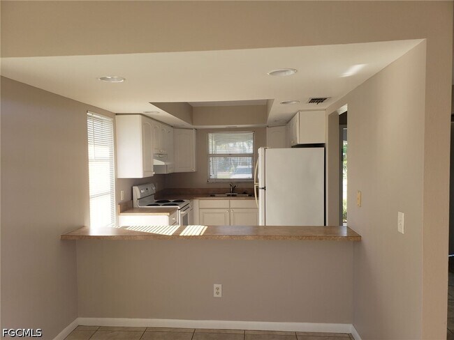 Building Photo - 1103 SW 48th Terrace