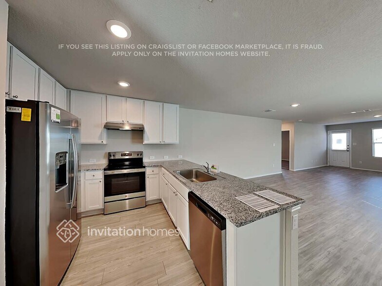 Building Photo - 163 Pasadena Pl