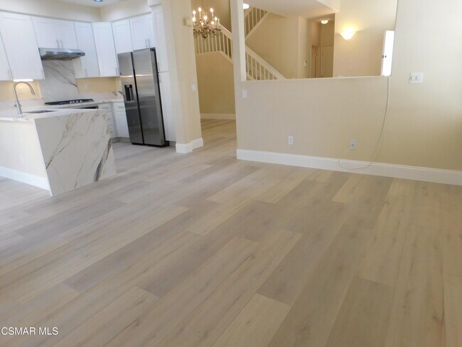 Building Photo - 4887 Santo Dr